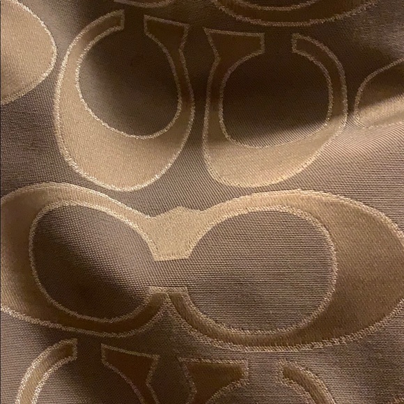 Coach purse - Picture 2 of 5